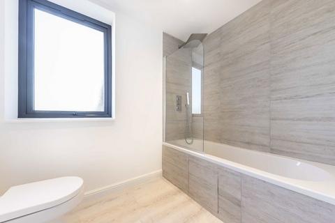 1 bedroom flat for sale, Portland Road, Norwood Junction SE25
