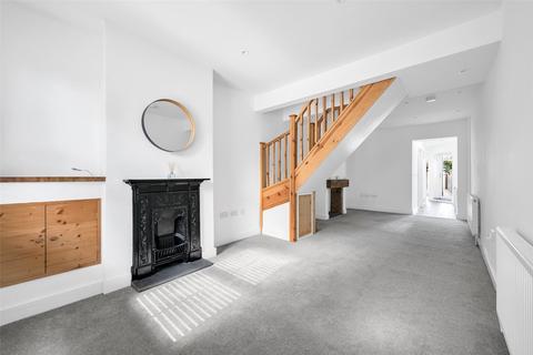 2 bedroom terraced house to rent, Long Lane, Bexleyheath, DA7