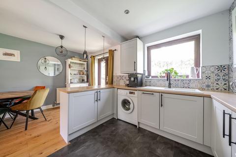 84 Lowden Close, Winchester, SO22 4EW
