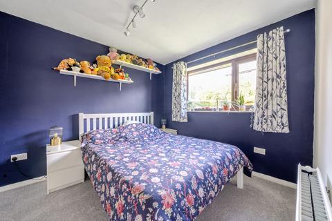 84 Lowden Close, Winchester, SO22 4EW