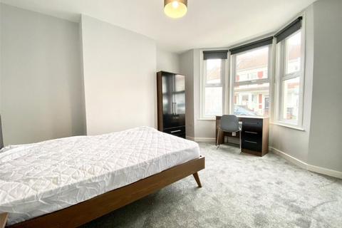 4 bedroom house to rent, Upper Sandhurst Road, Bristol BS4