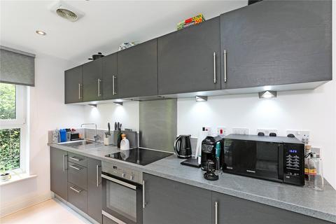 14 Carnforth Avenue, Wakefield, WF1 2GD