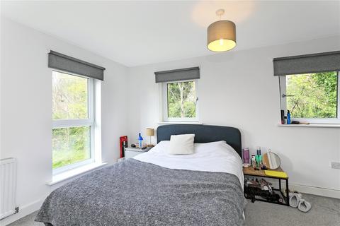 14 Carnforth Avenue, Wakefield, WF1 2GD