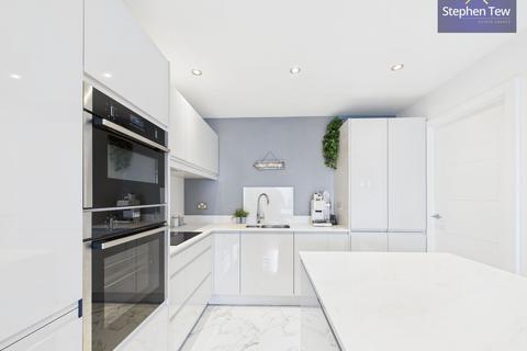 2 bedroom apartment for sale, New South Promenade, Blackpool, FY4