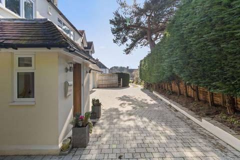 5 bedroom detached house for sale, Rattle Road, Pevensey BN24