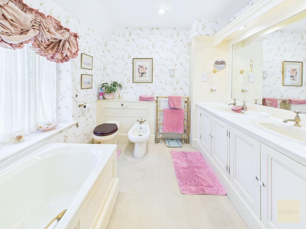 Principal en-suite