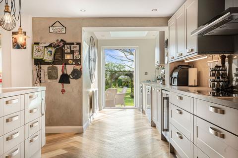 Lambourne Ashes Road, Cressing, Braintree, CM77 8DW