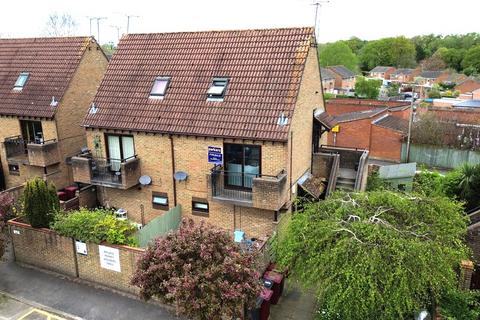 Tylers Place, Tilehurst, Reading, Berkshire, RG30