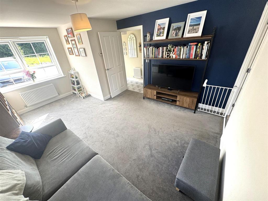 Sitting room.jpg