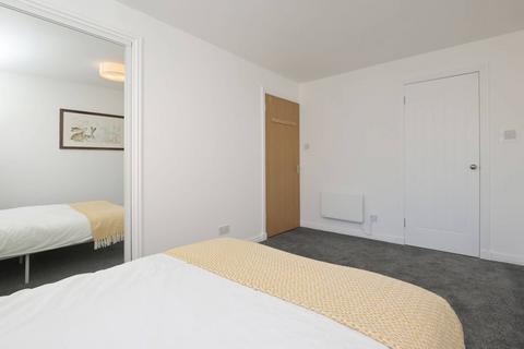 47/3 Bavelaw Road, Balerno, EH14 7AA