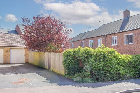 3 bedroom semi-detached house for sale, Osprey Drive, Leighton Buzzard, LU7
