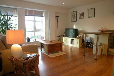 2 bedroom flat to rent, NORTH STATION