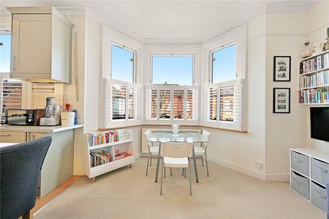 3 bedroom flat for sale, Ebbsfleet Road, Cricklewood, London, NW2