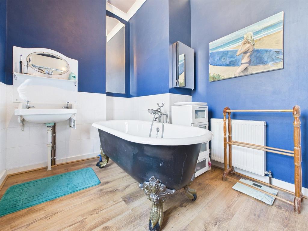 Bathroom 1st Floor