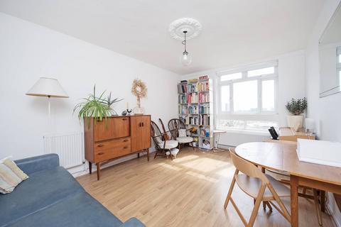 2 bedroom flat for sale, James Hammett House, Ravenscroft Street, Shoreditch, London, E2