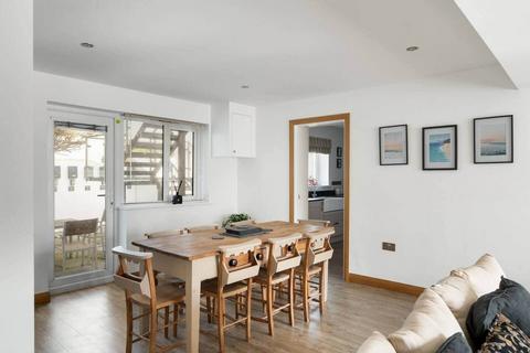 2 bedroom apartment for sale, Henver Road, Newquay, TR7