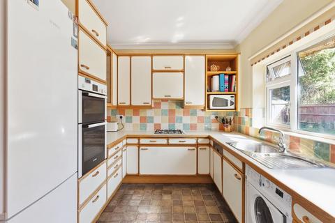 3 bedroom detached bungalow for sale, Northey Avenue, Cheam, SM2