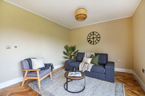4 bedroom detached house for sale, Grange Road, Alresford