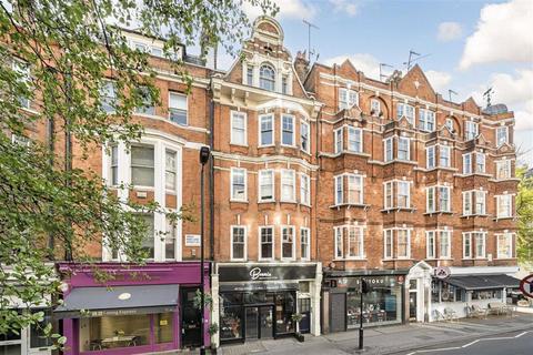 Great Portland Street, London W1W