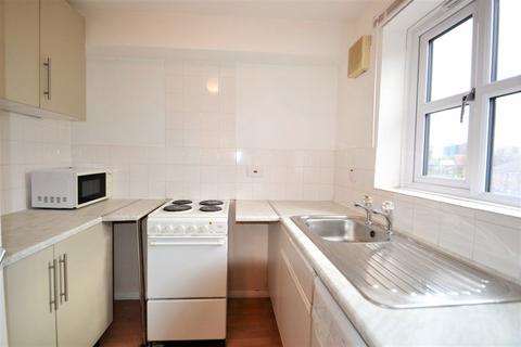 Studio to rent, STUDIO FLAT WITH SEPARATE SLEEPING ALCOVE