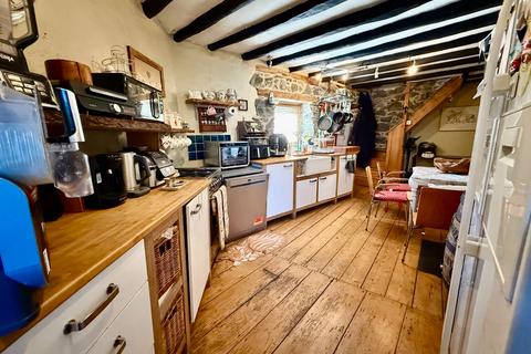 Siop Y Bont Bridge End, Dolgellau, LL40 1DF