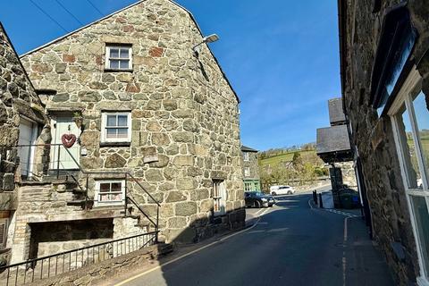Siop Y Bont Bridge End, Dolgellau, LL40 1DF