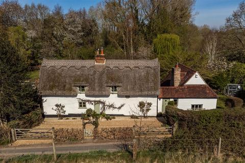 4 bedroom detached house for sale, Waltham's Cross, Great Bardfield CM7