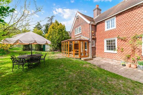 3 bedroom detached house for sale, Hurst Lane, Headley