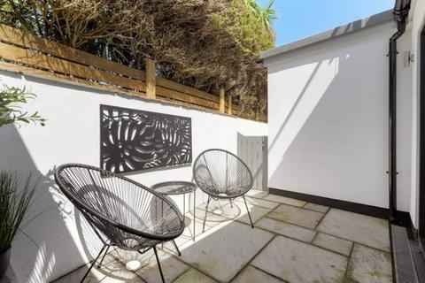 2 bedroom apartment for sale, Henver Road, Newquay, TR7