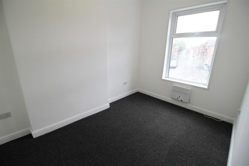 Bedroom2 .jpg