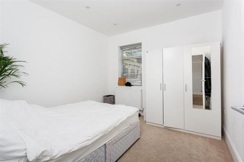 2 bedroom apartment to rent, Chamberlayne Road, Kensal Rise NW10