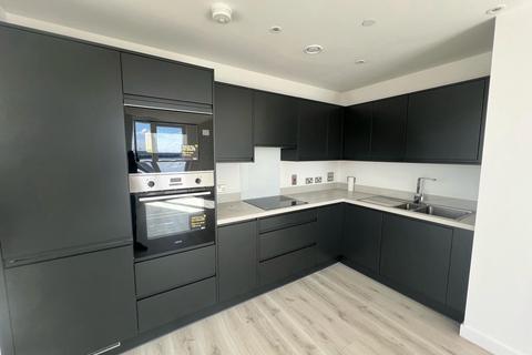 2 bedroom penthouse to rent, Holcombe Mansions, Barking IG11