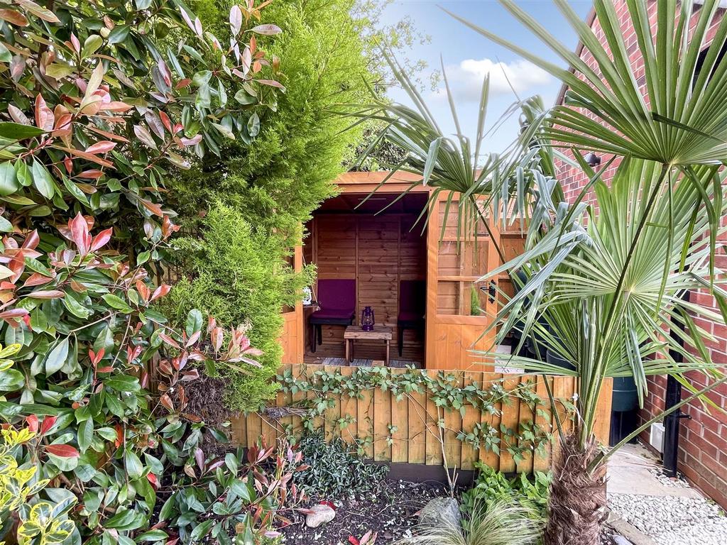 Summerhouse.JPG