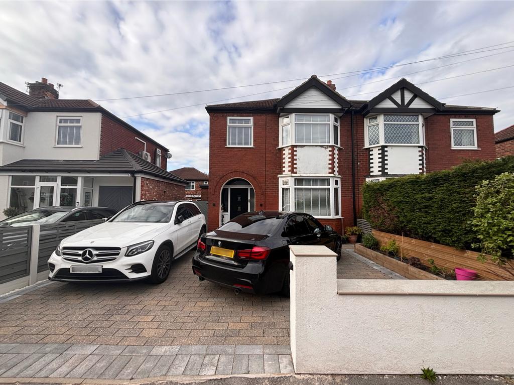 3 Bedroom Semi Detached for Sale