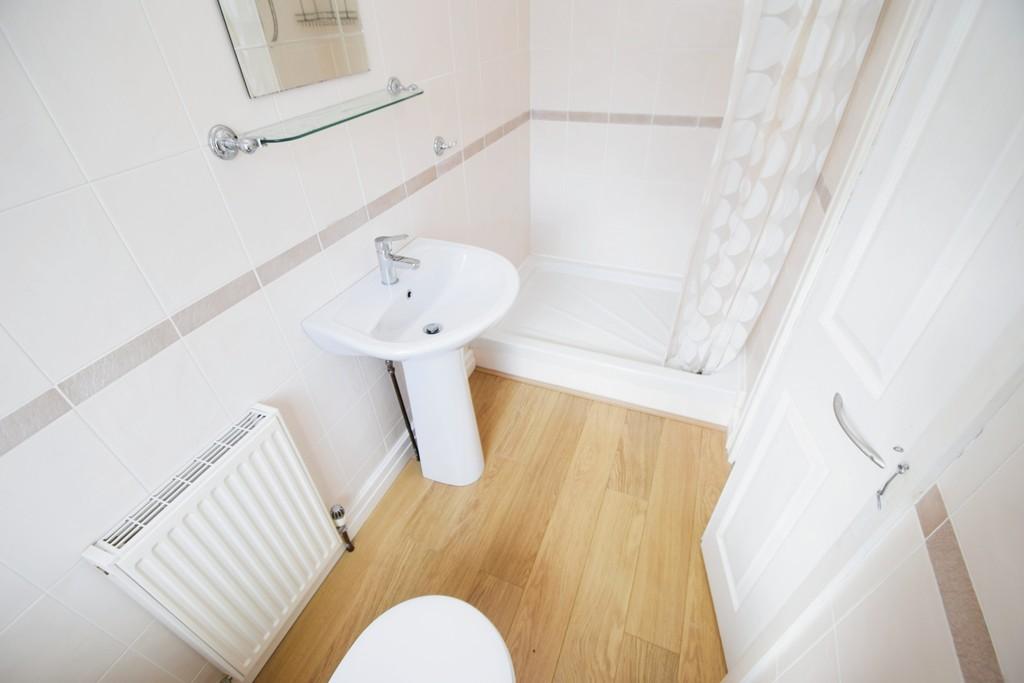 C5cb89c9-Ensuite