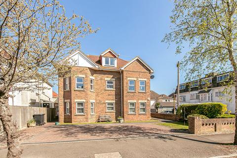 Flat 2, 6 Bracken Road, Bournemouth, BH6 3TB