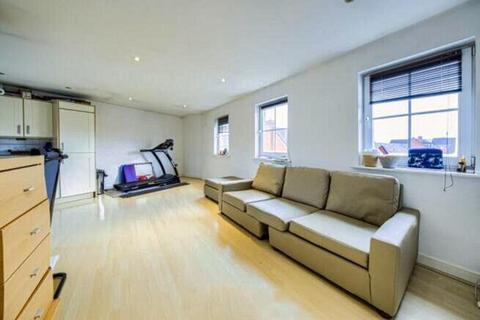 undefined, Dickens Heath Road, Dickens Heath B90