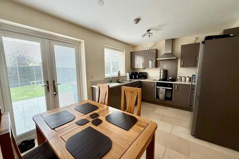 3 bedroom end of terrace house for sale, Mansfield Road, Skegby, Nottinghamshire
