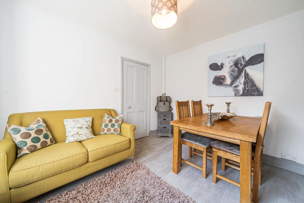 Sitting/Dining Room
