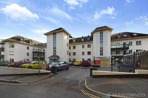 3 bedroom apartment for sale, Devington Hall, Truro