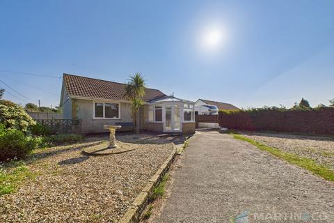7 North Hill, Blackwater, Truro, TR4 8ES
