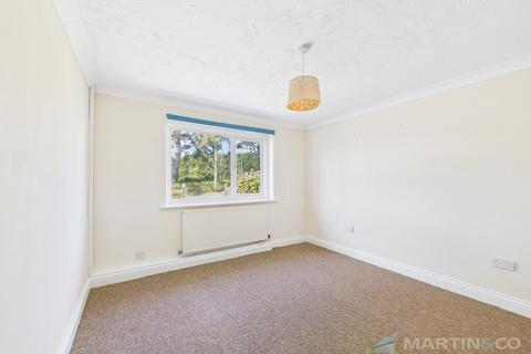 7 North Hill, Blackwater, Truro, TR4 8ES