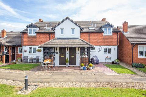 1 bedroom flat for sale, Orchard Court, Tenbury Wells, Worcestershire, WR15 8EZ