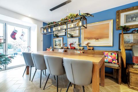 5 bedroom detached house for sale, Storrington - Fern Road