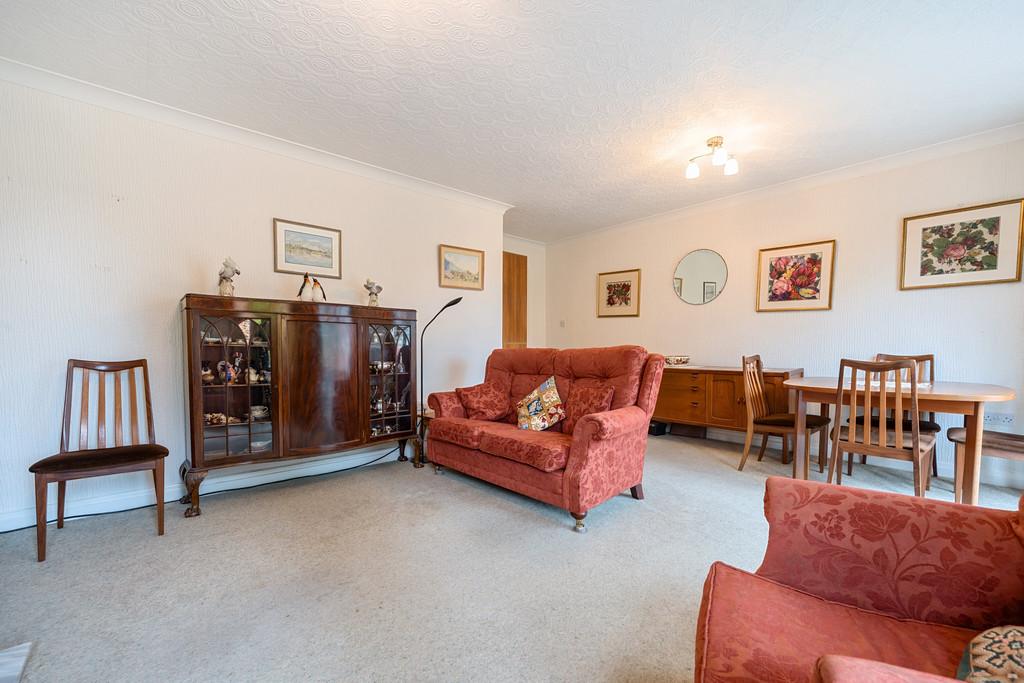 Living / Dining Room