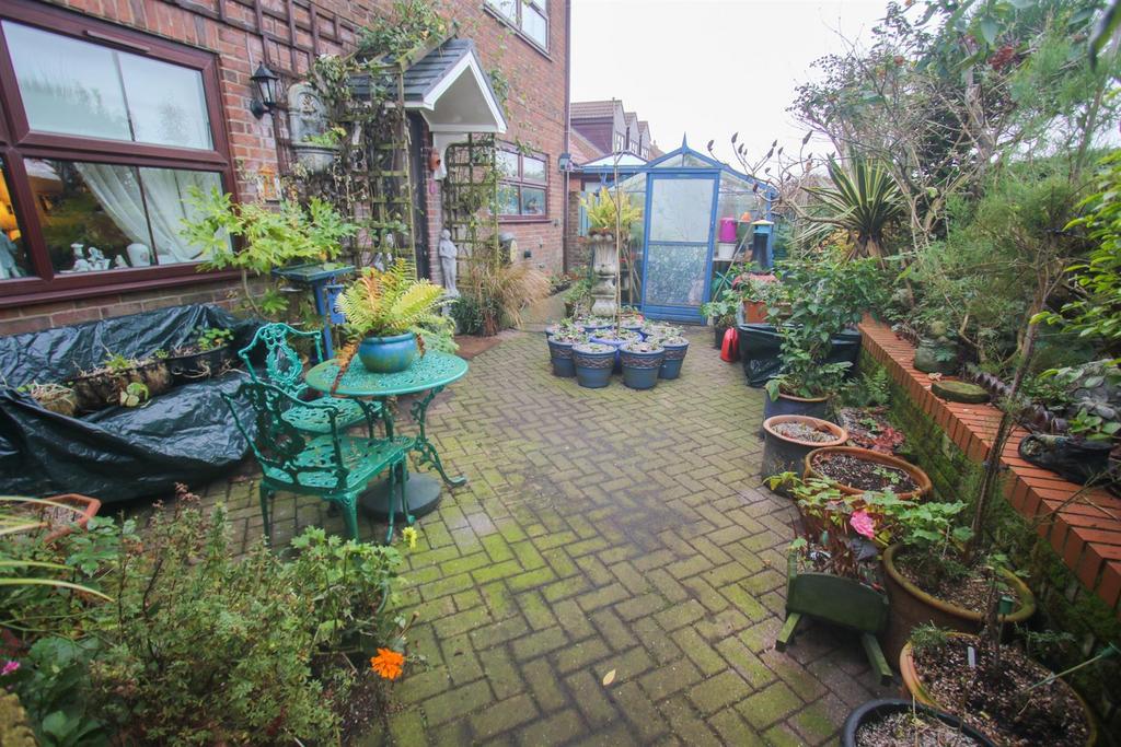 Garden: