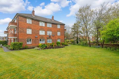 Flat 3, Manor House Manor Road, Wallington, SM6 0AE