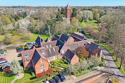 2 bedroom maisonette for sale, The Galleries, Warley, CM14
