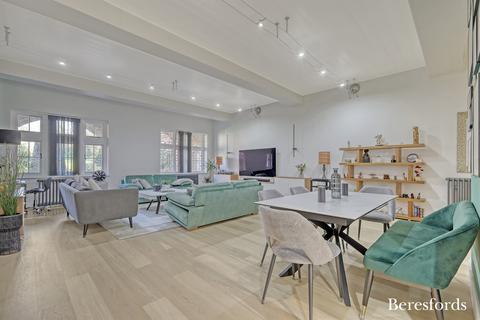 2 bedroom maisonette for sale, The Galleries, Warley, CM14