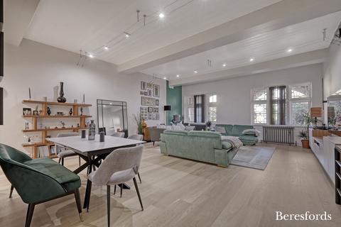2 bedroom maisonette for sale, The Galleries, Warley, CM14